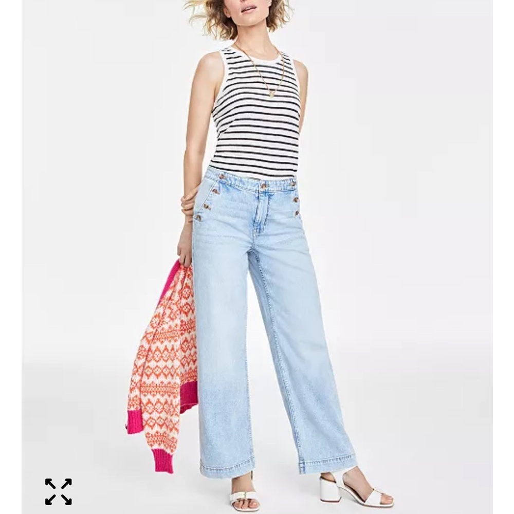 Worn a few times I’m 5 foot five they are too long